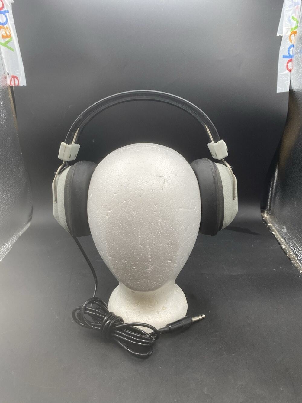 Vintage Realistic Nova10 Stereo Gray Headphones 8 ohm Made in Japan Tested Works